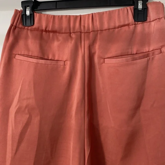 Banana Republic 2-Piece Coral Vest & Pleated Shorts Set Size 4 Top M Bottom - Picture 12 of 13
